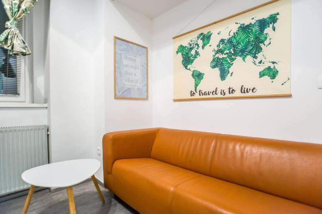 Apartma N'Poznam Tobacna Ljubljana Luaran gambar